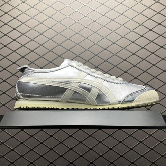 Mexico 66 Silver Leather Sneakers Onitsuka Tiger - Picture 3 of 7